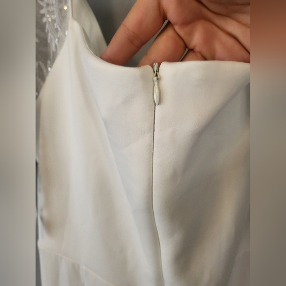 Plus Size Elegant And Simple Wedding Dress - Picture 8 of 8